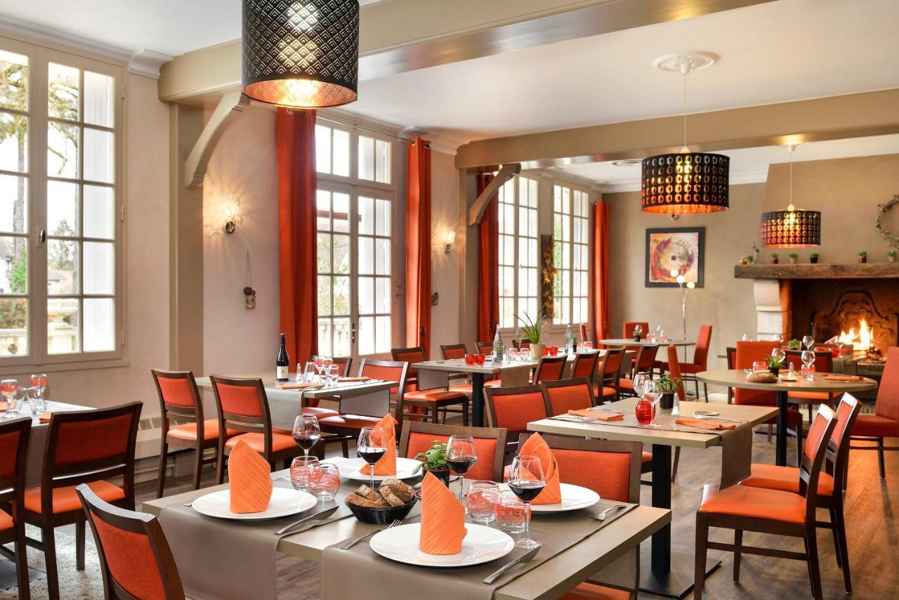Logis Hotel Restaurant Le Parc Salbris Exterior foto